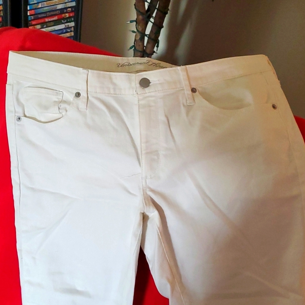 White Universal Thread Jeans